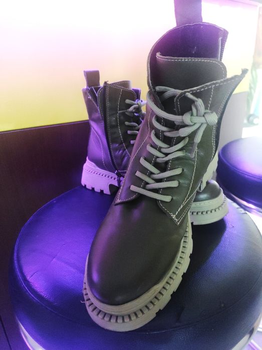 Пролетно, есенно, зимни ботушки с пухкава подплата от естествена кожа