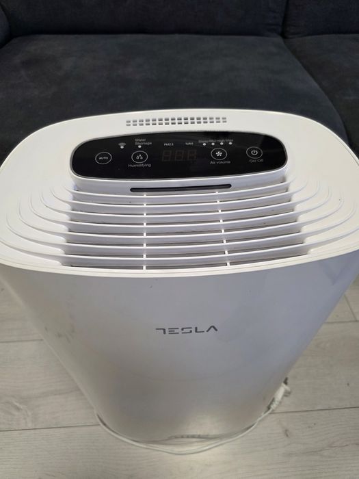 Purificator și Umidificator 2-în-1 Tesla Air6 (TAPA6), Wi-Fi, Stare impecabilă