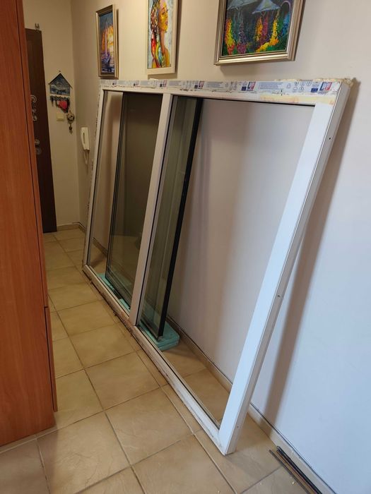 Продавам дограма втора употреба