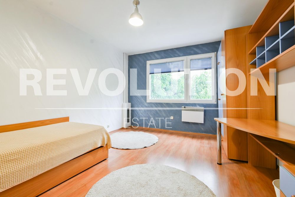 Продава се Тристаен апартамент в София, Борово - 96 кв.м за 3021 €/кв.м - Снимка #6