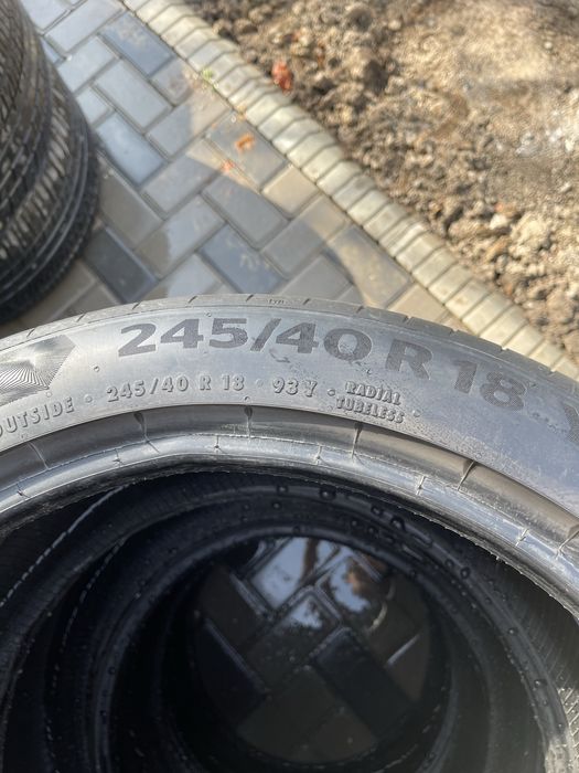 Продам компелкт летних шин 245/40/R18