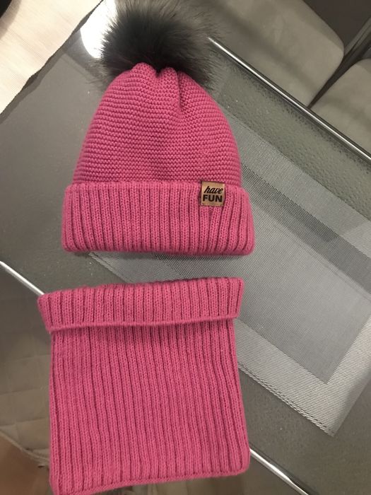 Новая зимняя шапка и снуд, детская