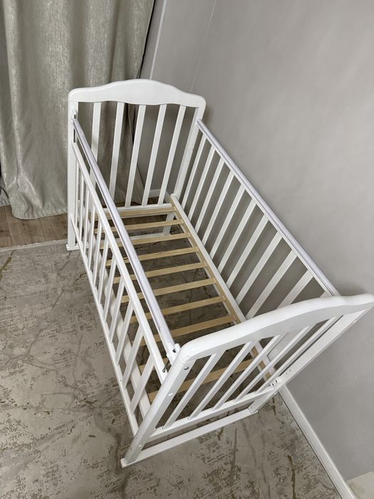 Кроватка десткая