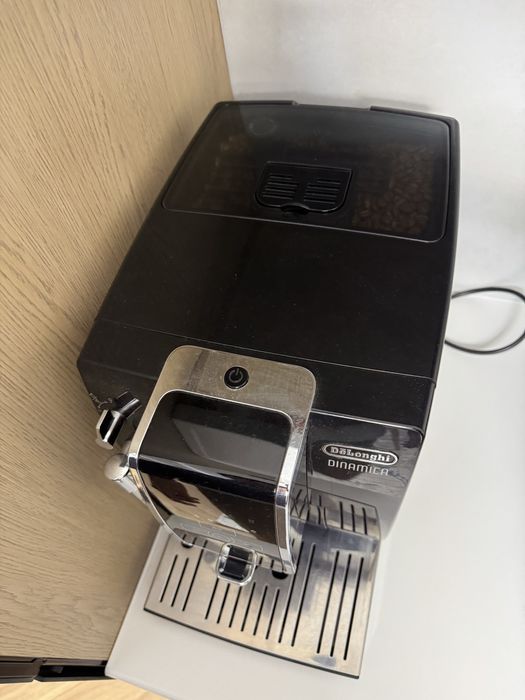 Продам кофемашину Delonghi