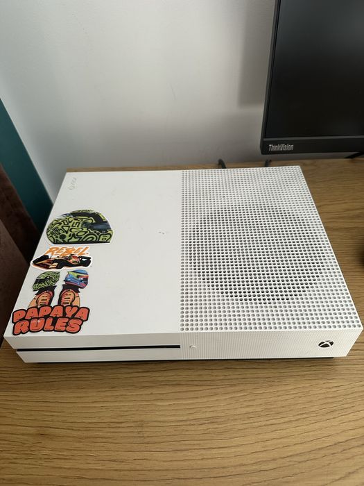 Xbox one s 1 tb