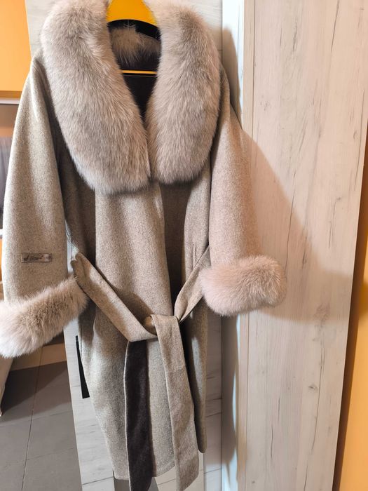 Palton Alpaka cu blana naturala
