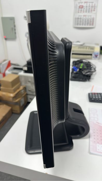 Монитор НР 22 инча