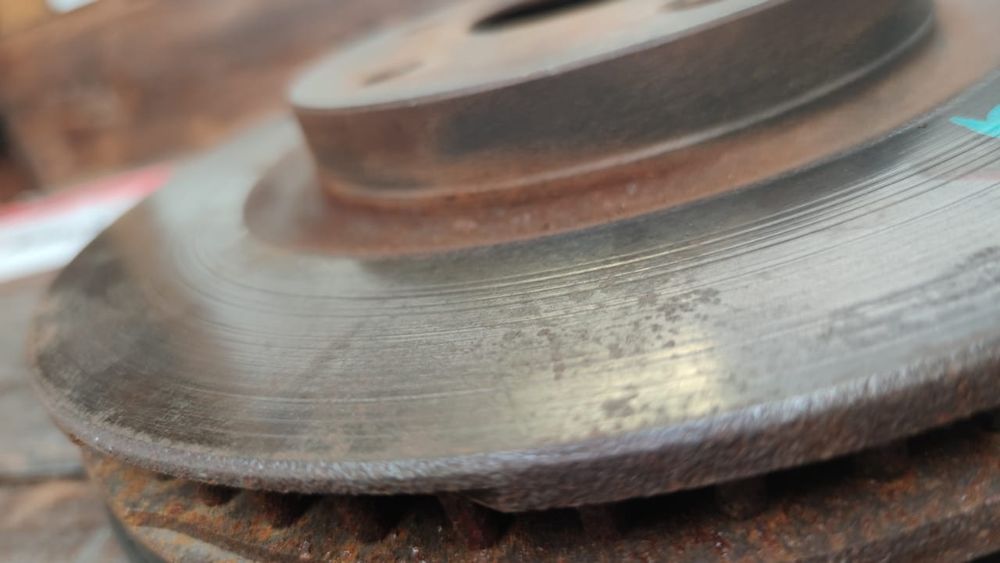 Передние тормозные диски Rav4