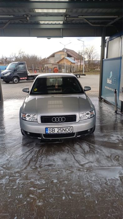 Vând audi a4b6 , stare buna de functionare cod motor avb 101cp