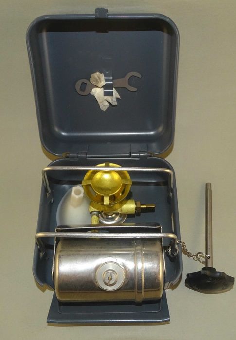 Руски примус котлон ,неизползван