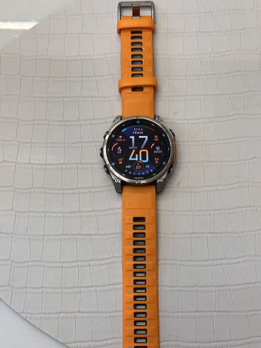 смарт-часы Garmin Fenix 8 Pro
