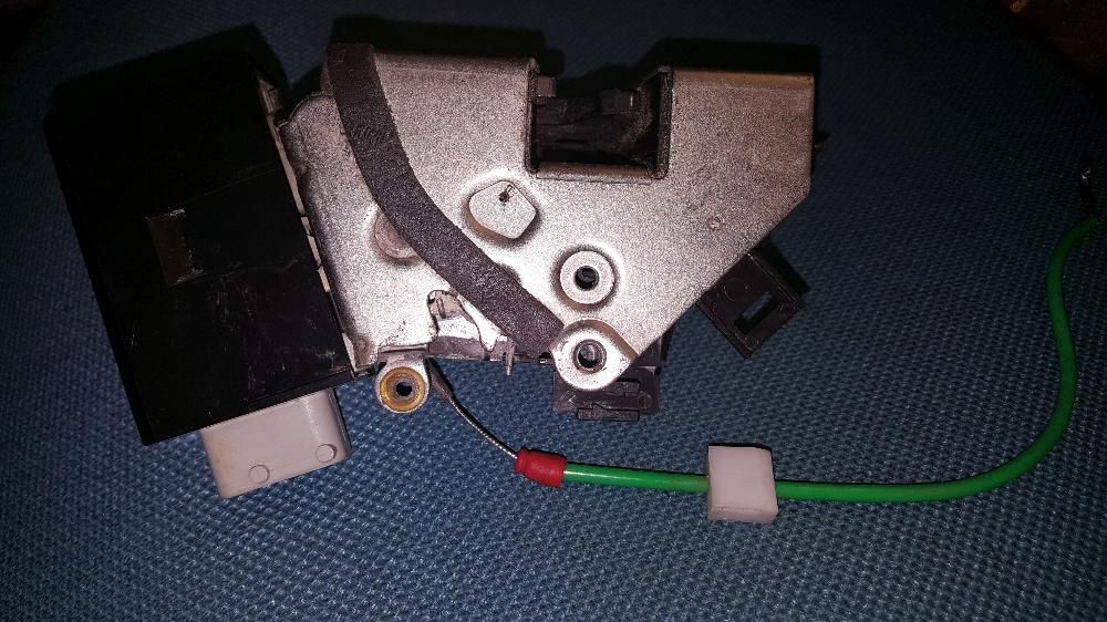 Incuietoare portbagaj BMW E39 Touring