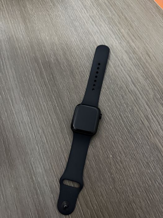 Vând Apple Watch