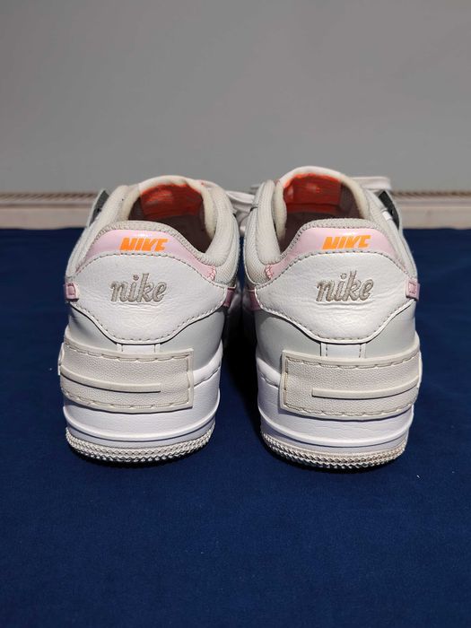 NIKE AF1 adidași damă, mărimea 38, interior talpă 24 cm.