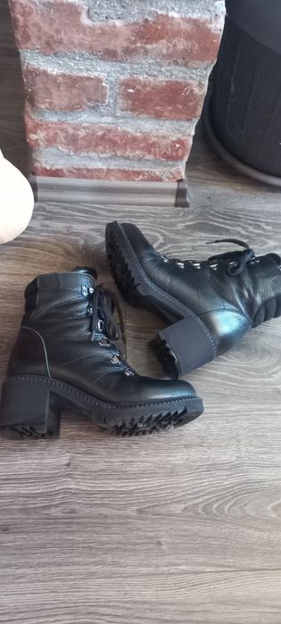 Bocanci de piele 35-36