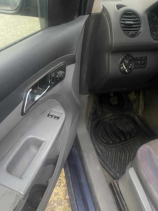 VOLKSWAGEN Caddy 2007 — imagine 4