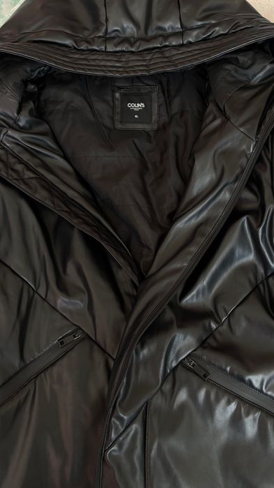 Продавам мъжко яке Colin's