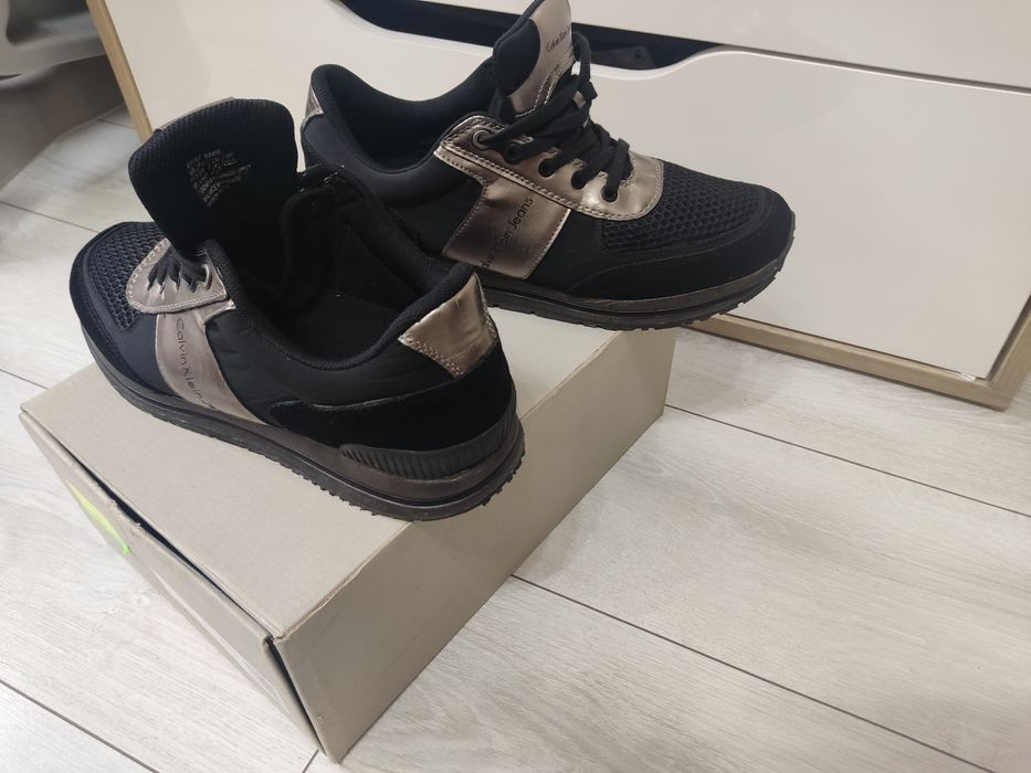 Обувки Calvin Klein