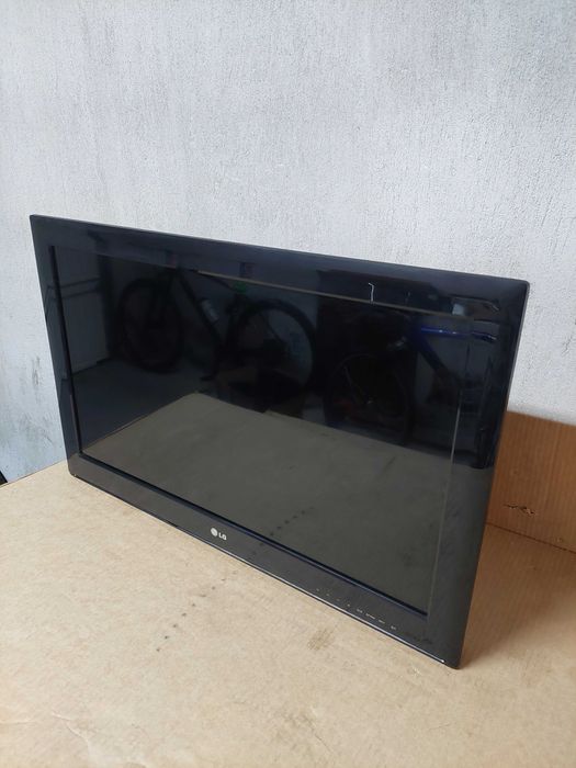 Телевизор LG 32LS3400 (НА ЧАСТИ) - няма картина