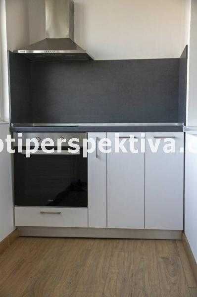 Продава се Тристаен апартамент в Пловдив, Кючук Париж - 64 кв.м за 1532 €/кв.м - Снимка #1