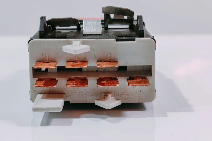 Buton Avarie 1C0953235D Volkswagen VW Transporter T4