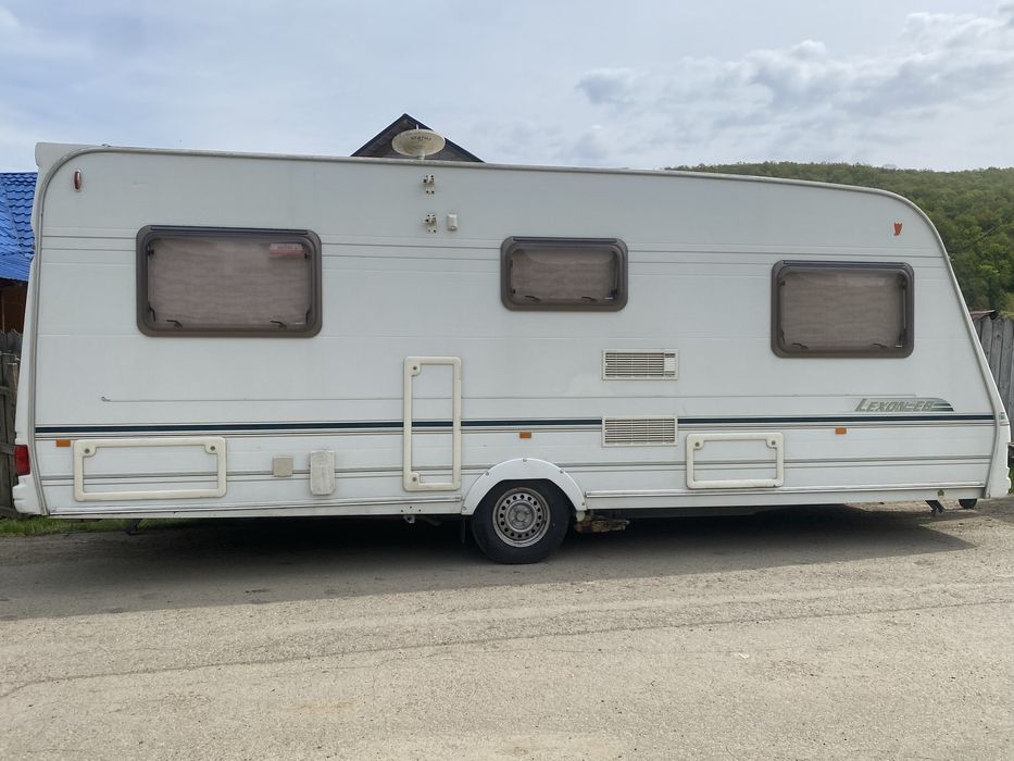 Caravana Lunar Lexton pat fix