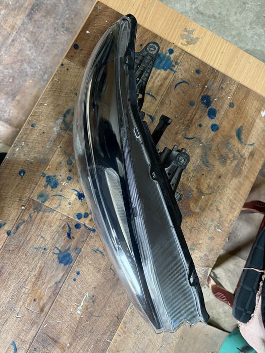 Фара веста правая оригинал киржач