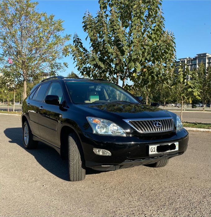 Продаю Lexus RX350
