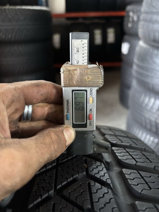 Anvelope Iarna 225/55/18 Pirelli SottoZero 3 225 55 18 R18