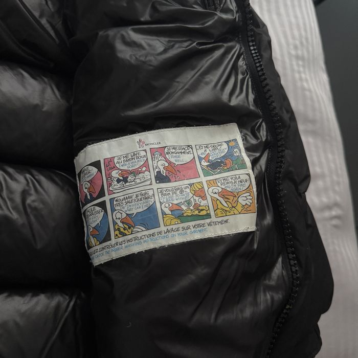 Geaca Moncler marimea 3