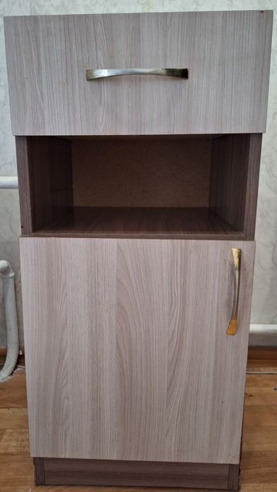 Продам шкаф в хорошем состоянии