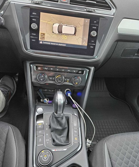 VOLKSWAGEN Tiguan 2017 — imagine 4