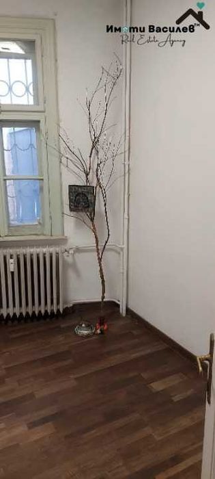 Дава се под наем Офис в София, Център - 100 кв.м за 997.05 € - Снимка #2