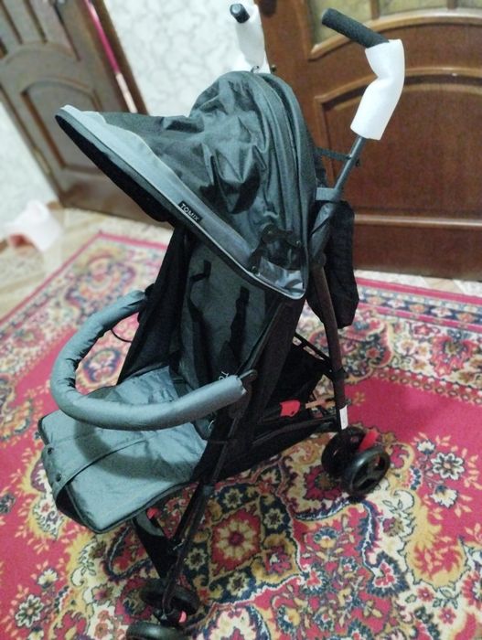 Детская коляска трость