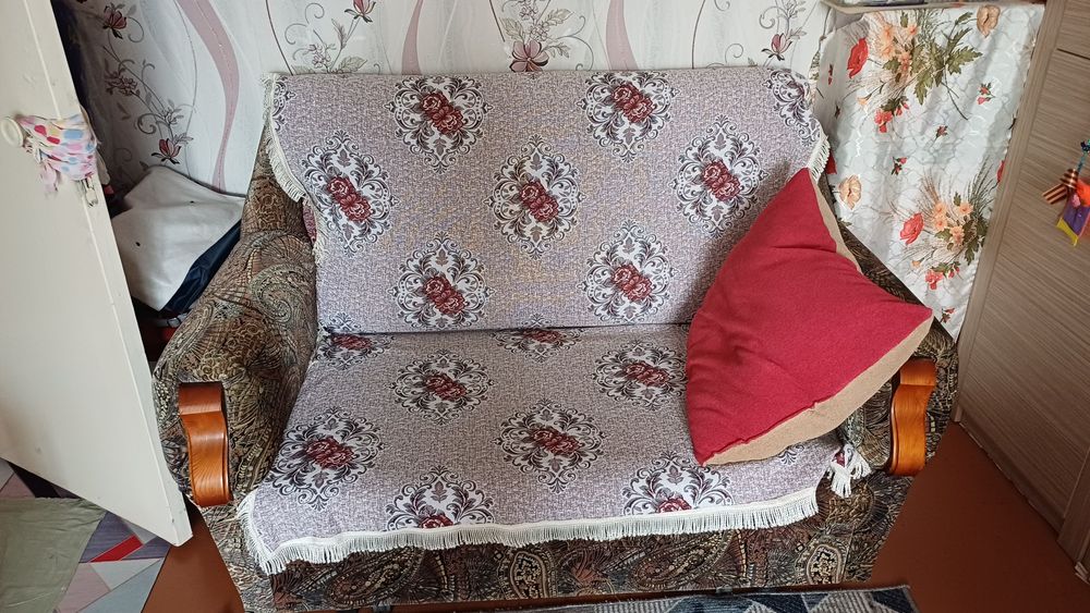 Продам раскладной диван