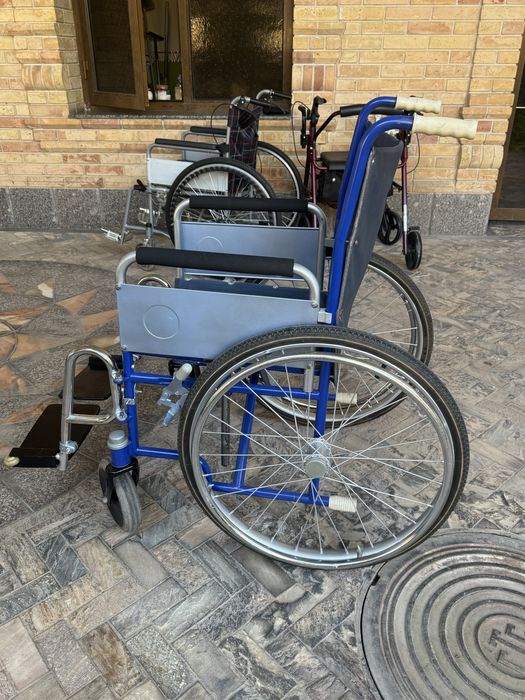 Инвалидная коляска