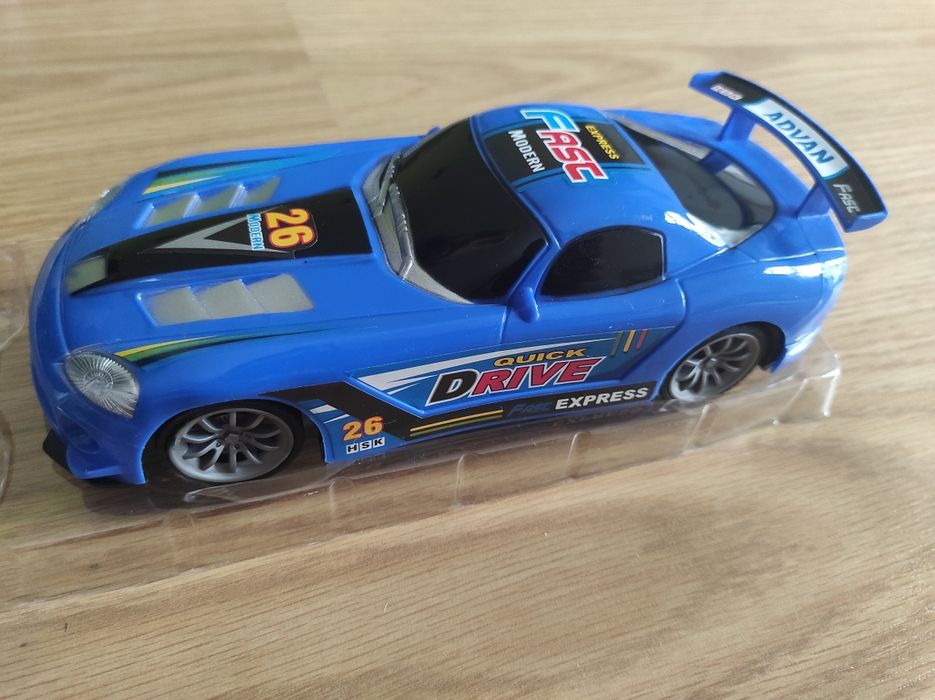 Mașinuță cu telecomanda