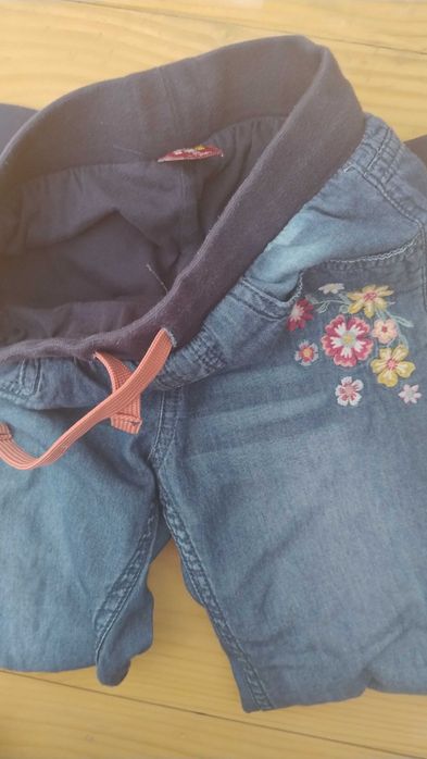 Blugi pentru fete, 6-7 ani,marimea 122