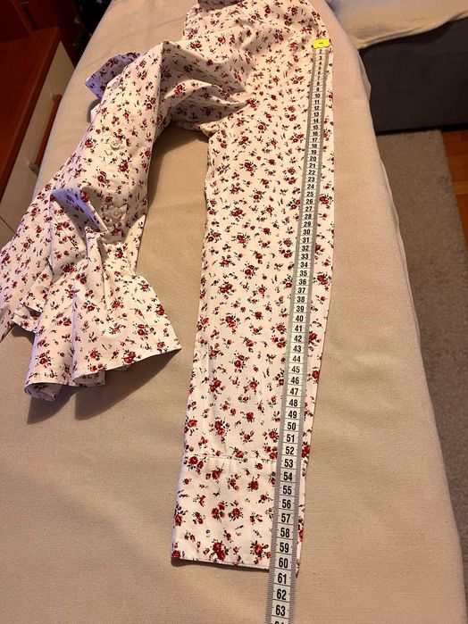 Camasa alba cu imprimeu floral