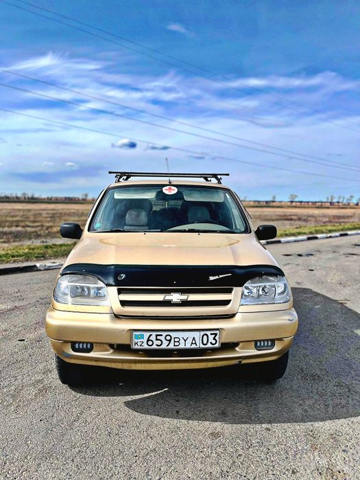 Продам ниву шевроле 2005 года выпуска