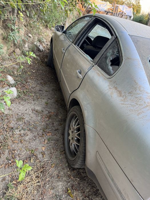 Passat b5.5 2003 automat (avariat)