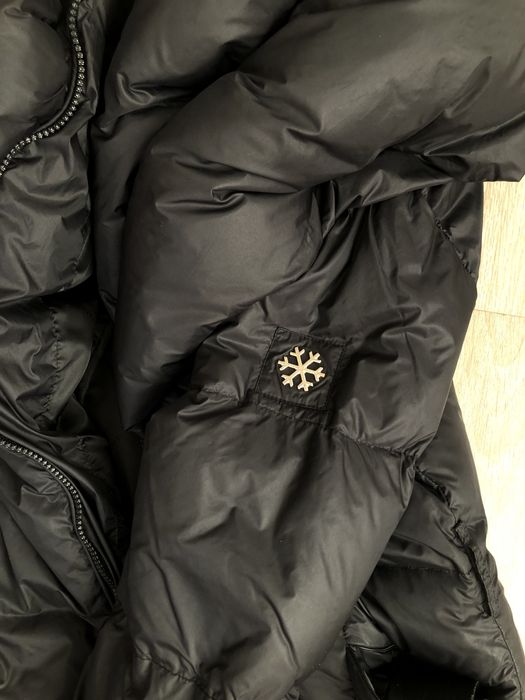 Пуховик оригинал Еlisabetta Franchi