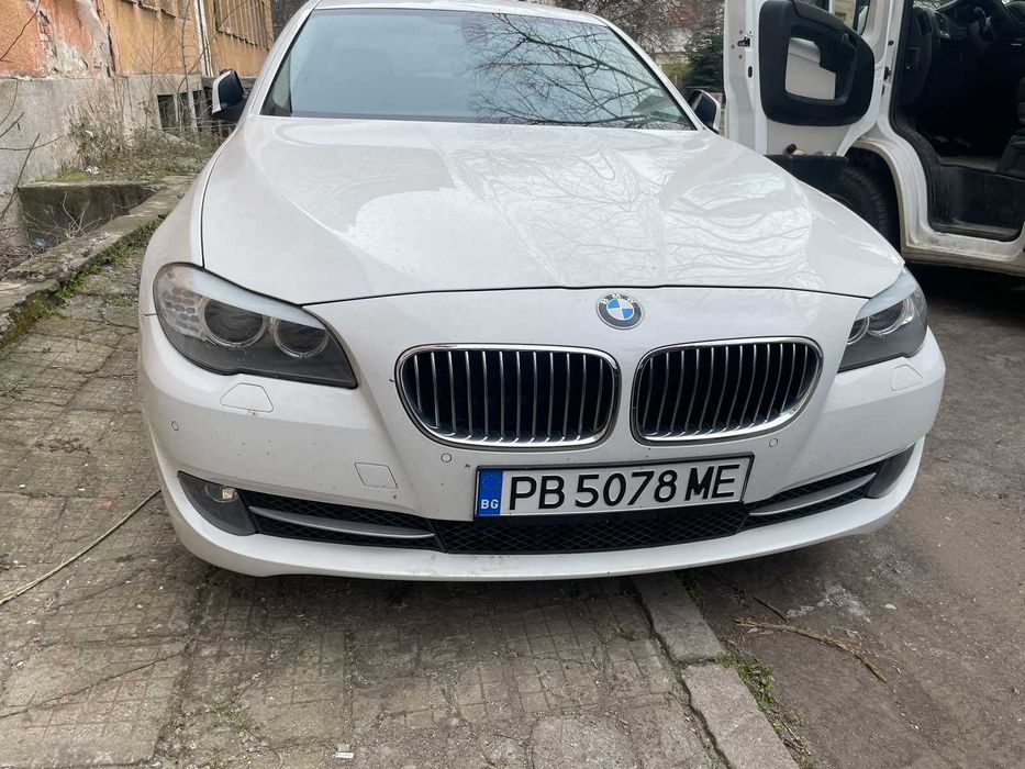 BMW F10  оригинални предни брони