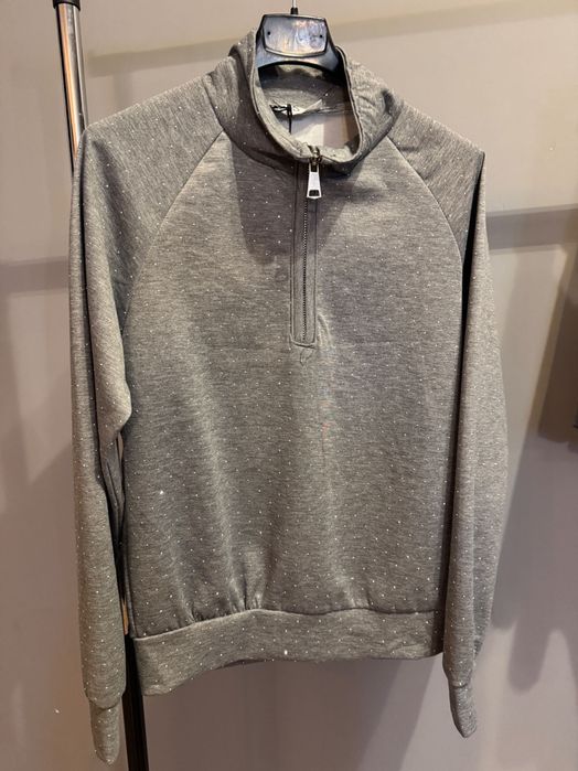 Блестящ сет пола и суитчър