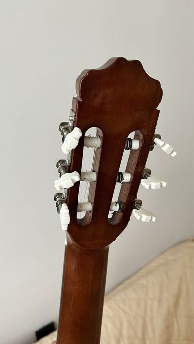 ARG Акустическая гитара серия «Амадеус» MC101