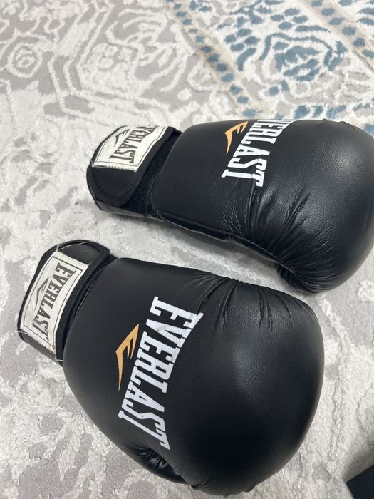 Продам боксерские пренадлежности