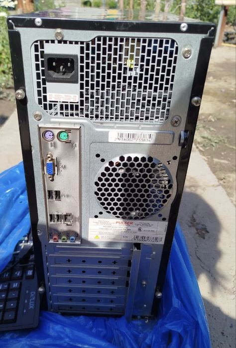 Рабочий компютер, можно на утилизацию!!!