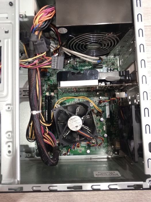 Офисный компьютер.