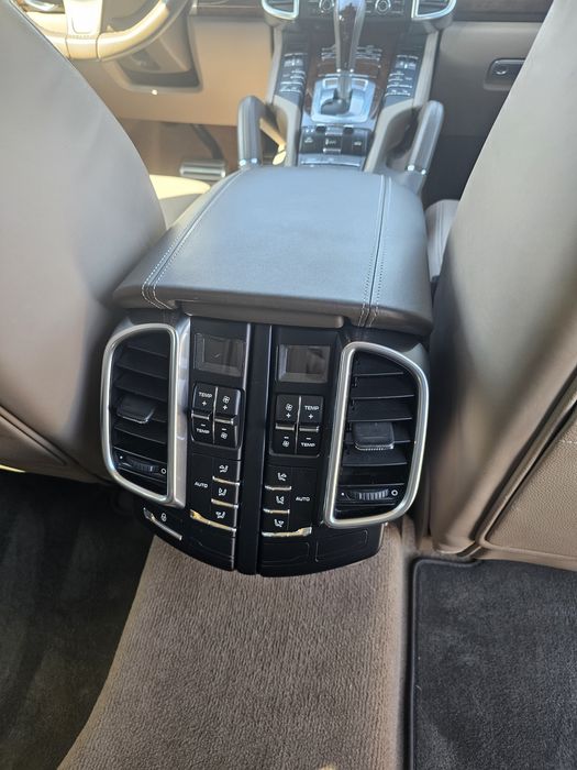 PORSCHE Cayenne 2014 — imagine 4