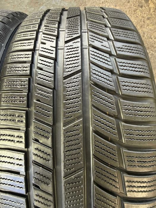 2x Anvelope Iarna 235/40 r19 M+S - Toyo Snowprox S954